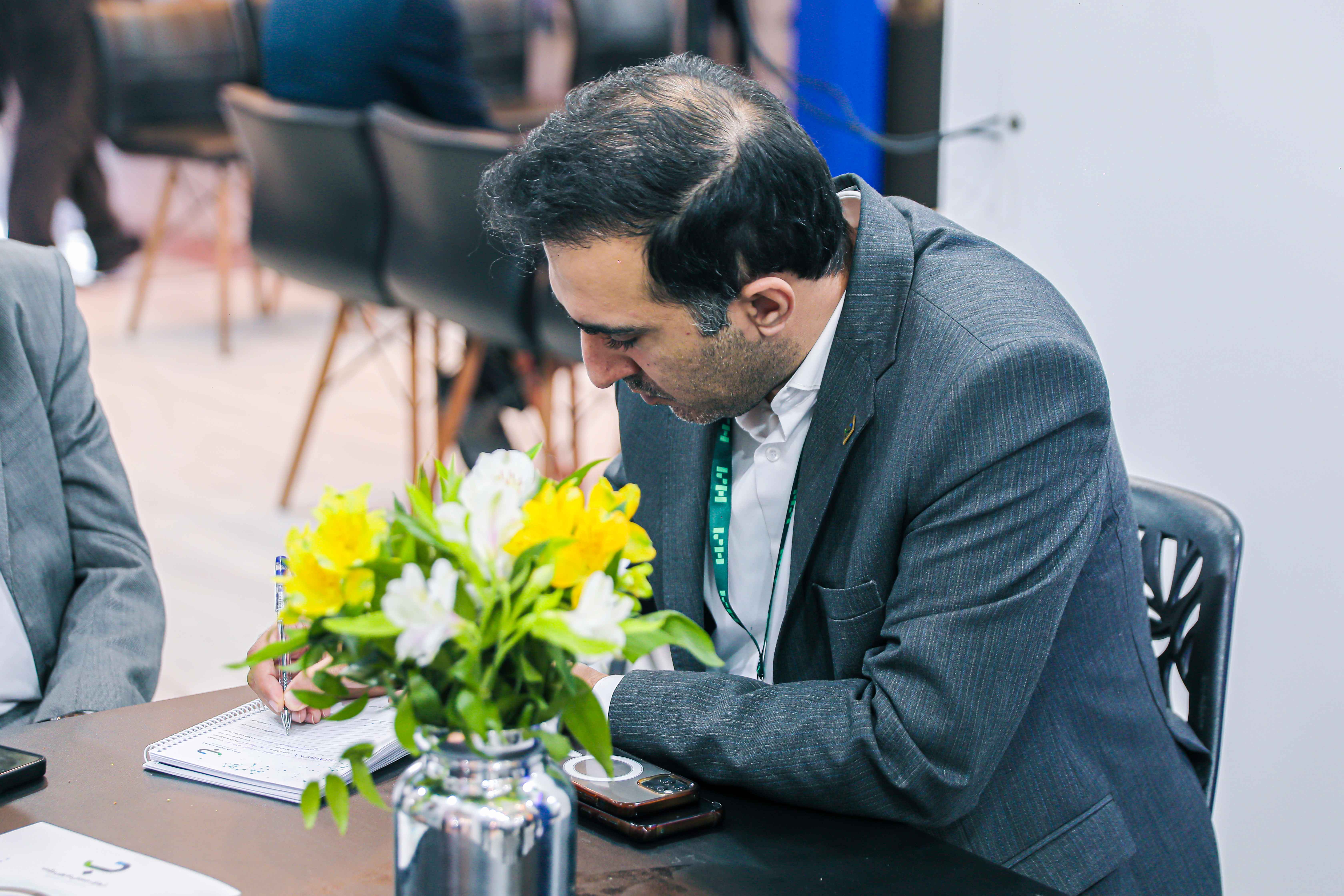 حضور شهرک صنعتی دارویی برکت در نمایشگاه ایران فارما1404