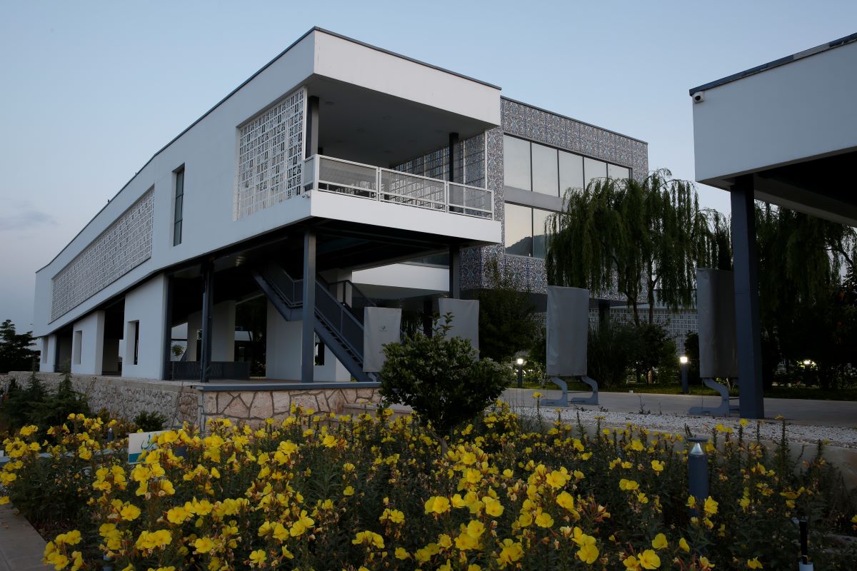 ساختمان باغ موزه