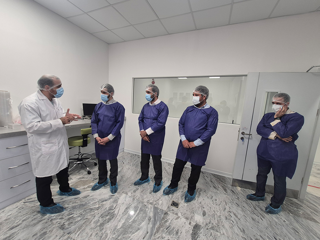 *بازدید مدیرعامل شهرک صنعتی دارویی برکت و هیئت همراه از کارخانه پادتن دانش در شهرک صنعتی دارویی برکت*  