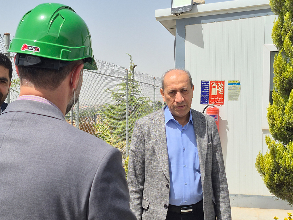 **بازدید مدیرعامل و رئیس هیئت مدیره شهرک صنعتی دارویی برکت از پیشرفت‌های پروژه کارخانه دکتر عبیدی**  